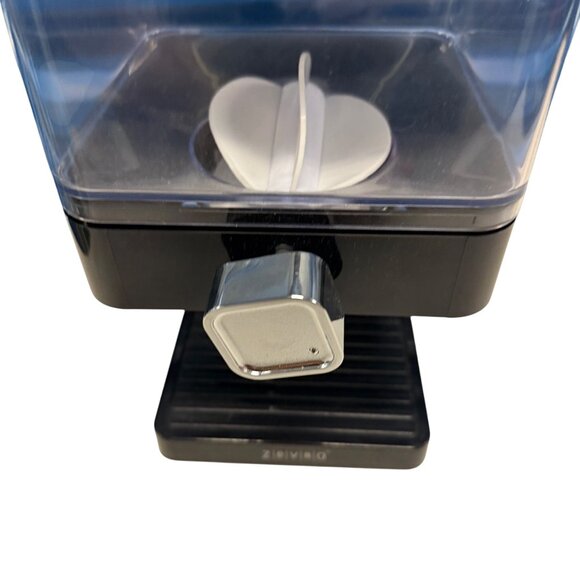 Zevro Commercial Dry Food Dispenser With Portion Control Valve & Removable Tray - Picture 2 of 4